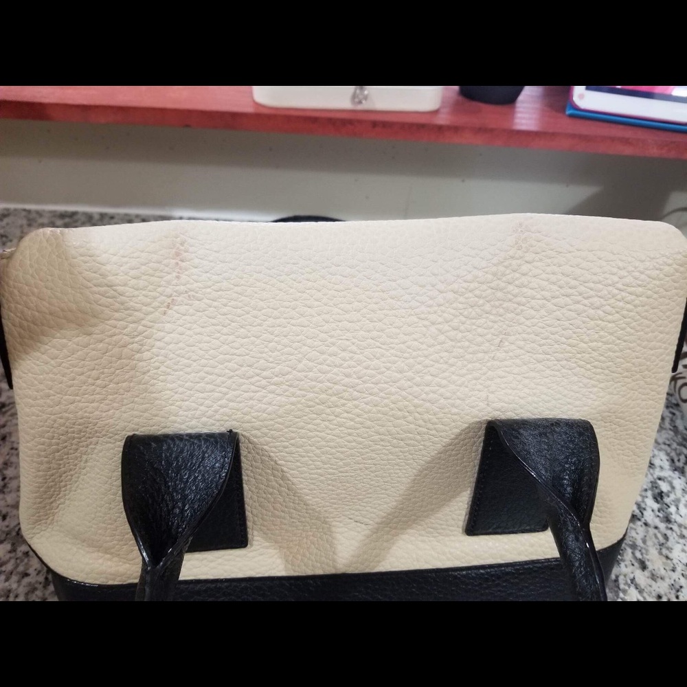 Kate Spade - Picture 3 of 3
